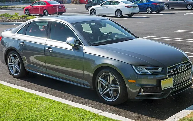 Audi S4
