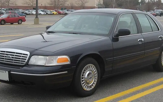 Ford Crown Victoria