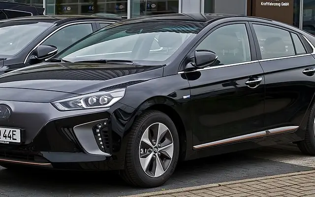 Hyundai IONIQ