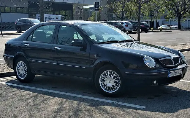 Lancia Lybra