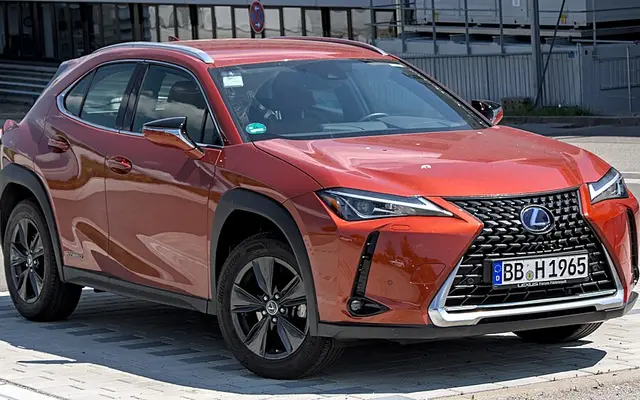 Lexus UX