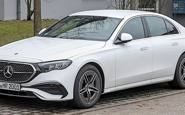 Mercedes-Benz Clasa E