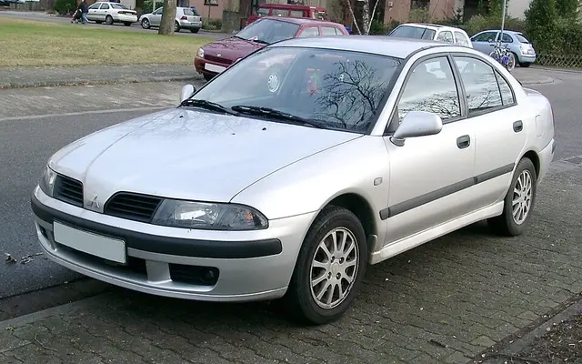 Mitsubishi Carisma