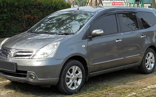 Nissan Livina