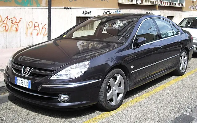 Peugeot 607