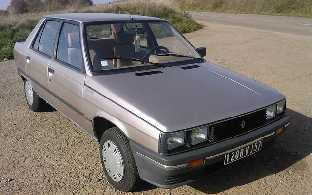 Renault 11