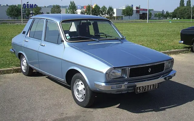 Renault 12