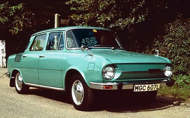 Škoda 100