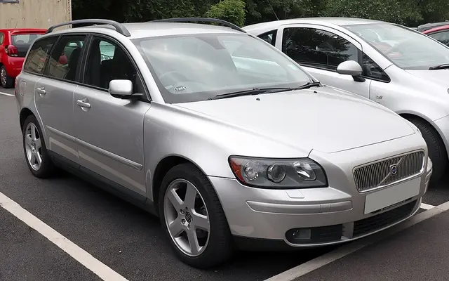 Volvo V50
